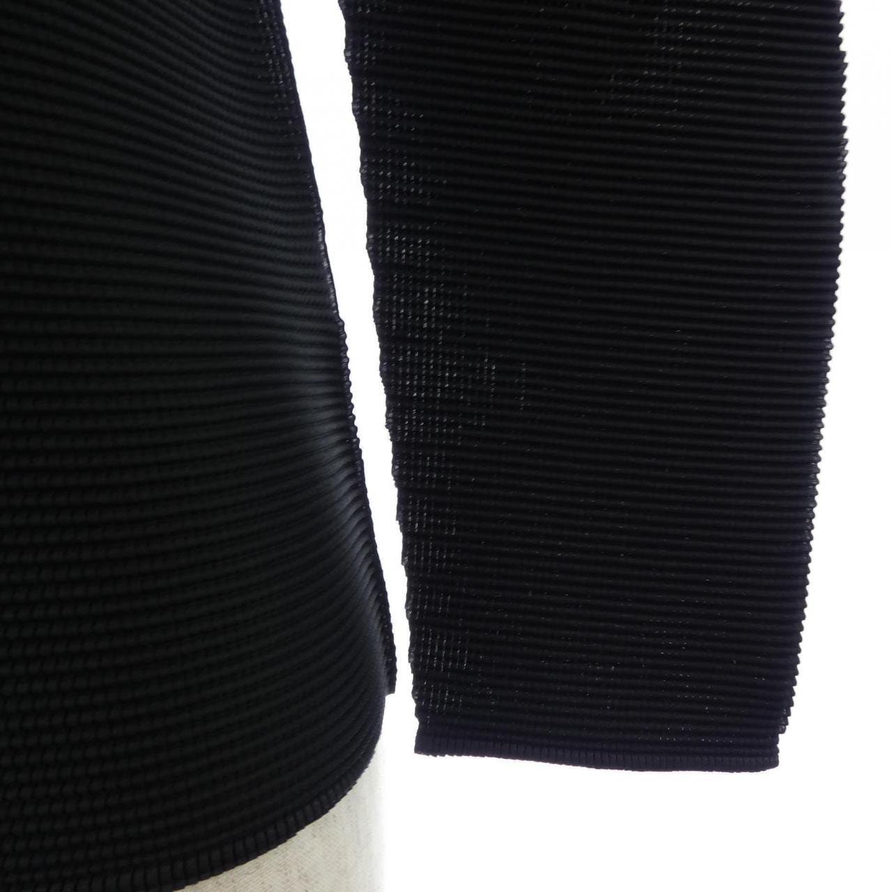 ミーイッセイミヤケ me ISSEY MIYAKE MI53FJ201 トップス