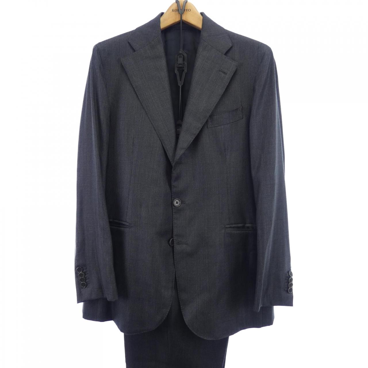 LUCA GRASSIA スーツ