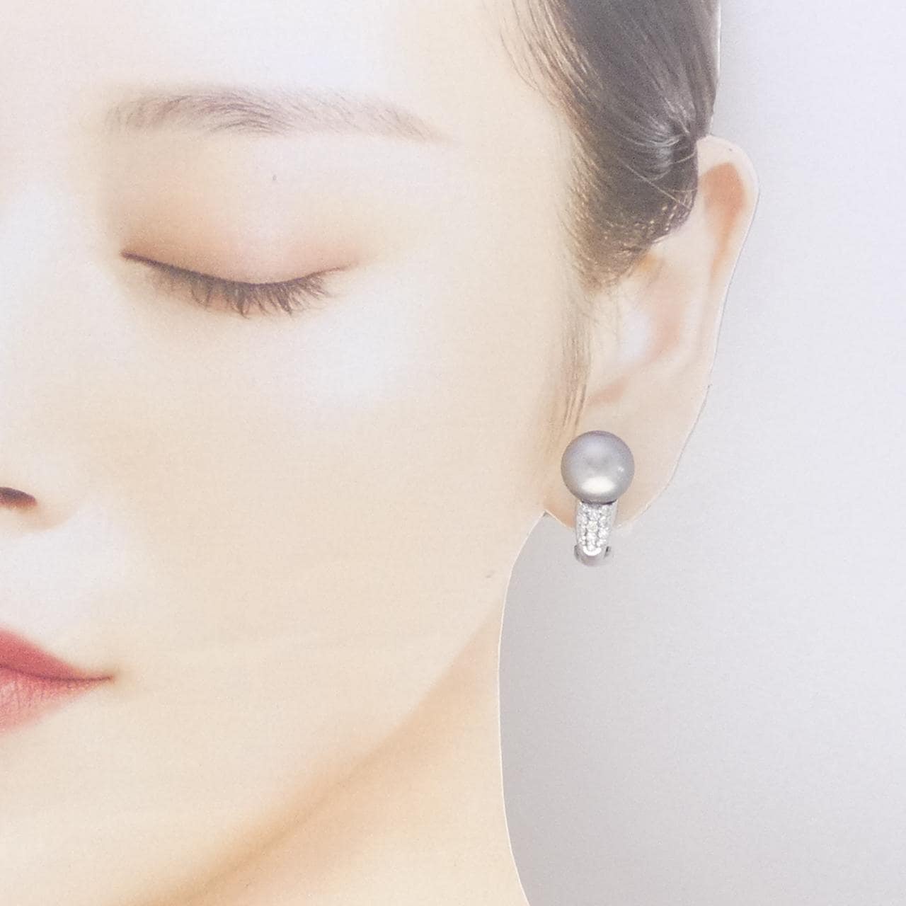 K18WG 黒蝶パール ピアス 11.5mm