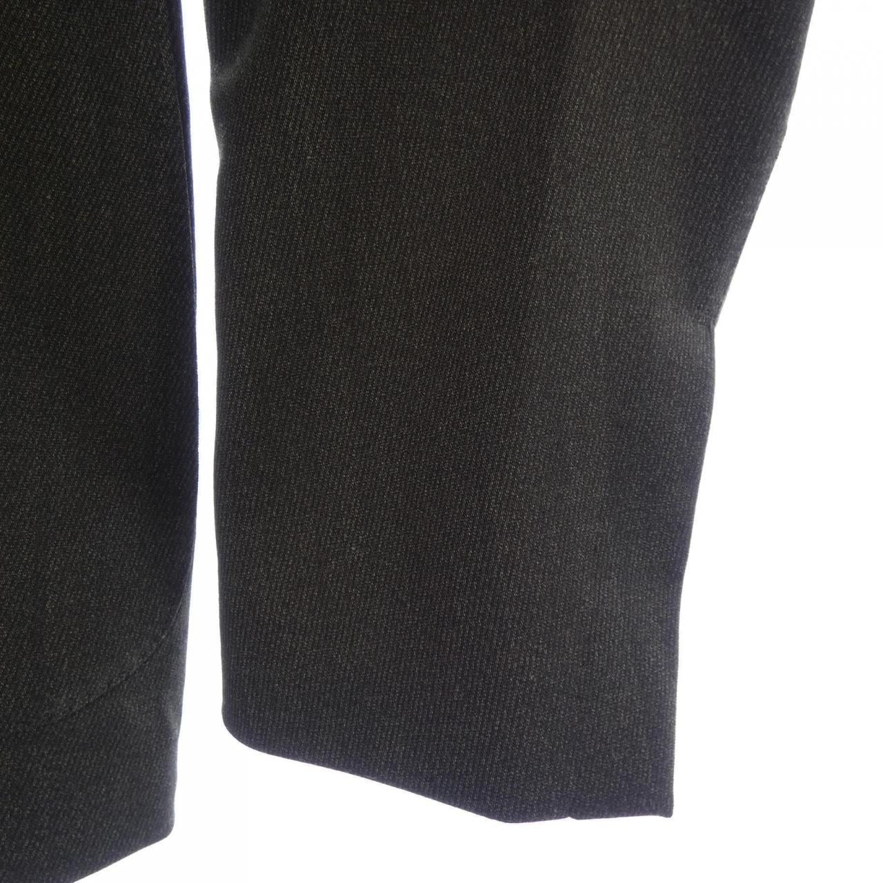 ラルディーニ LARDINI スーツ