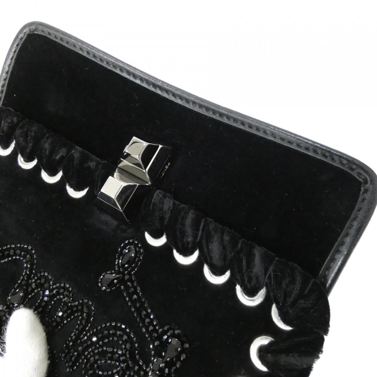 フェンディ KAN I MINI 8M0381 A44K ショルダーバッグ