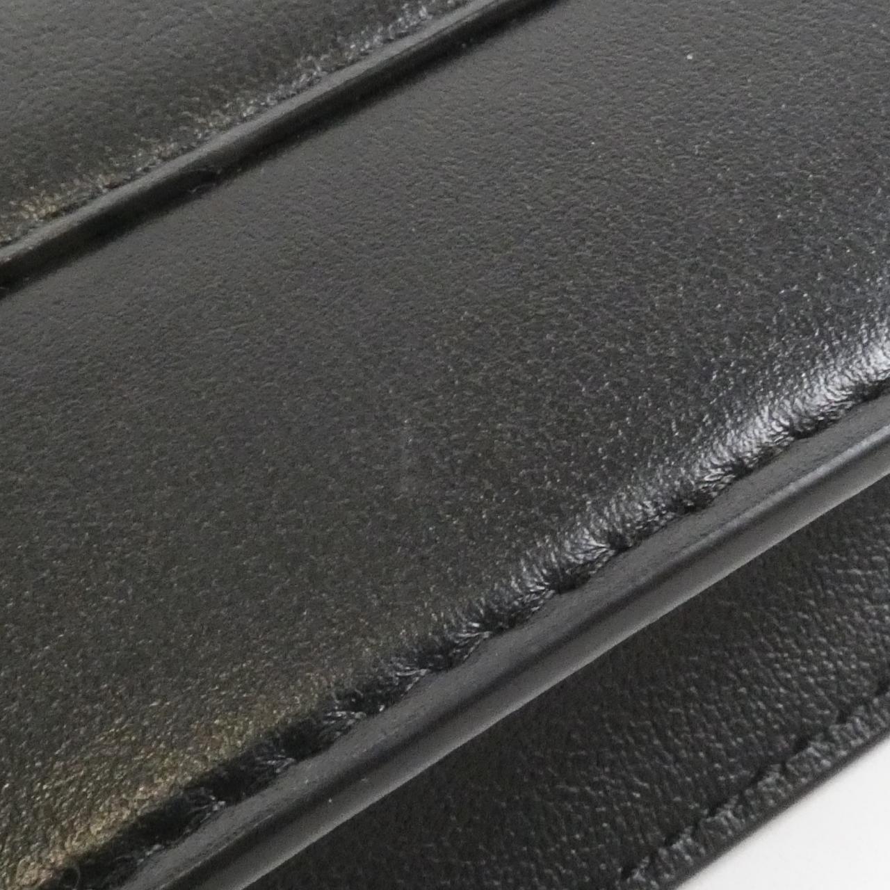 ヴァレンティノガラヴァーニ 4Y0P0U34VTQ ショルダーバッグ