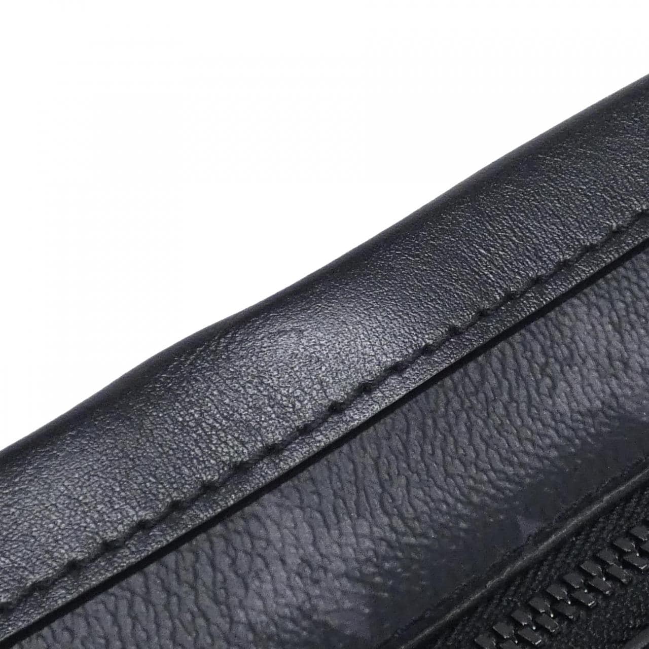 ルイヴィトン モノグラム エクリプス ソフトトランク M44730 ショルダーバッグ