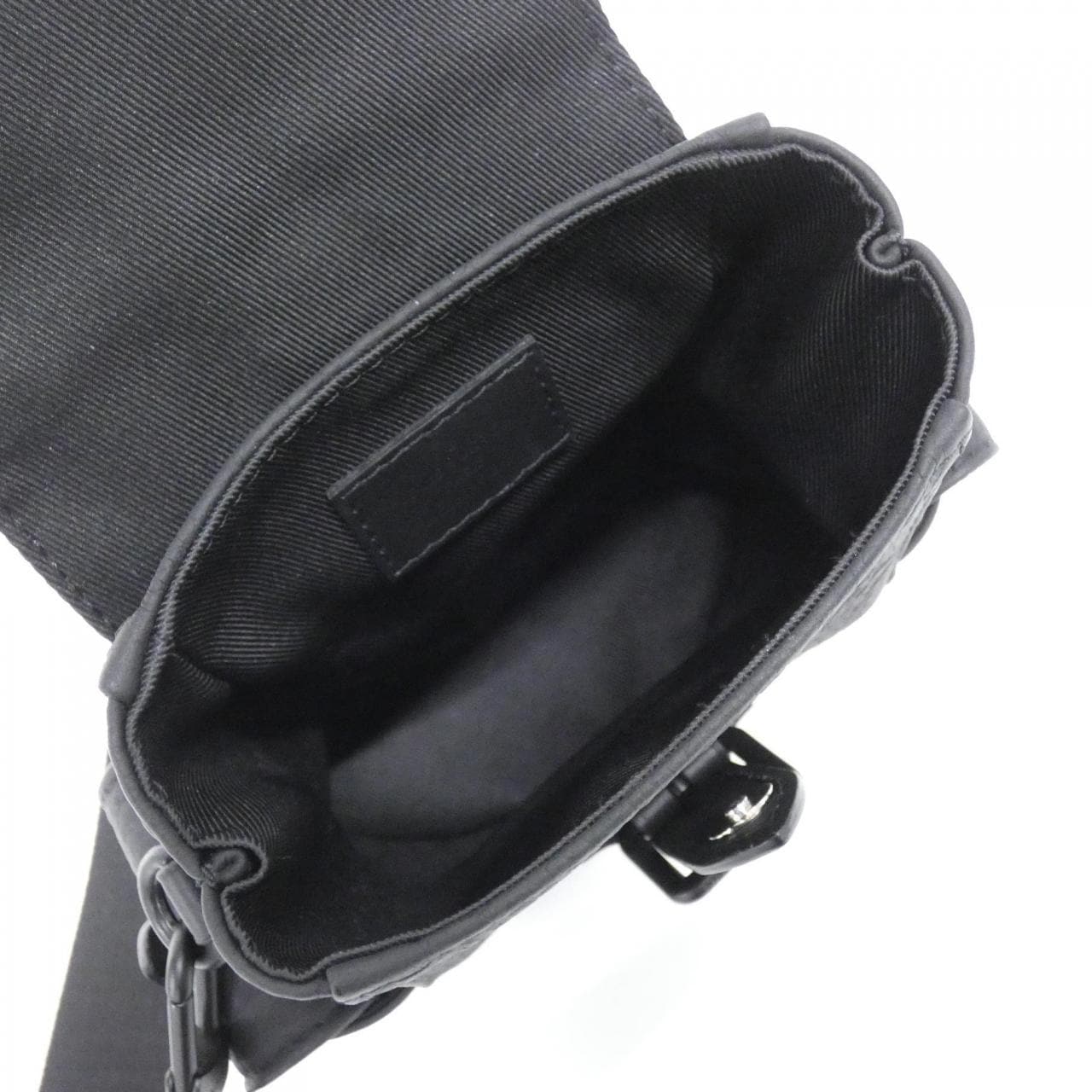 ルイヴィトン トリヨン モノグラム ナノ クリストファー M83164 ショルダーバッグ