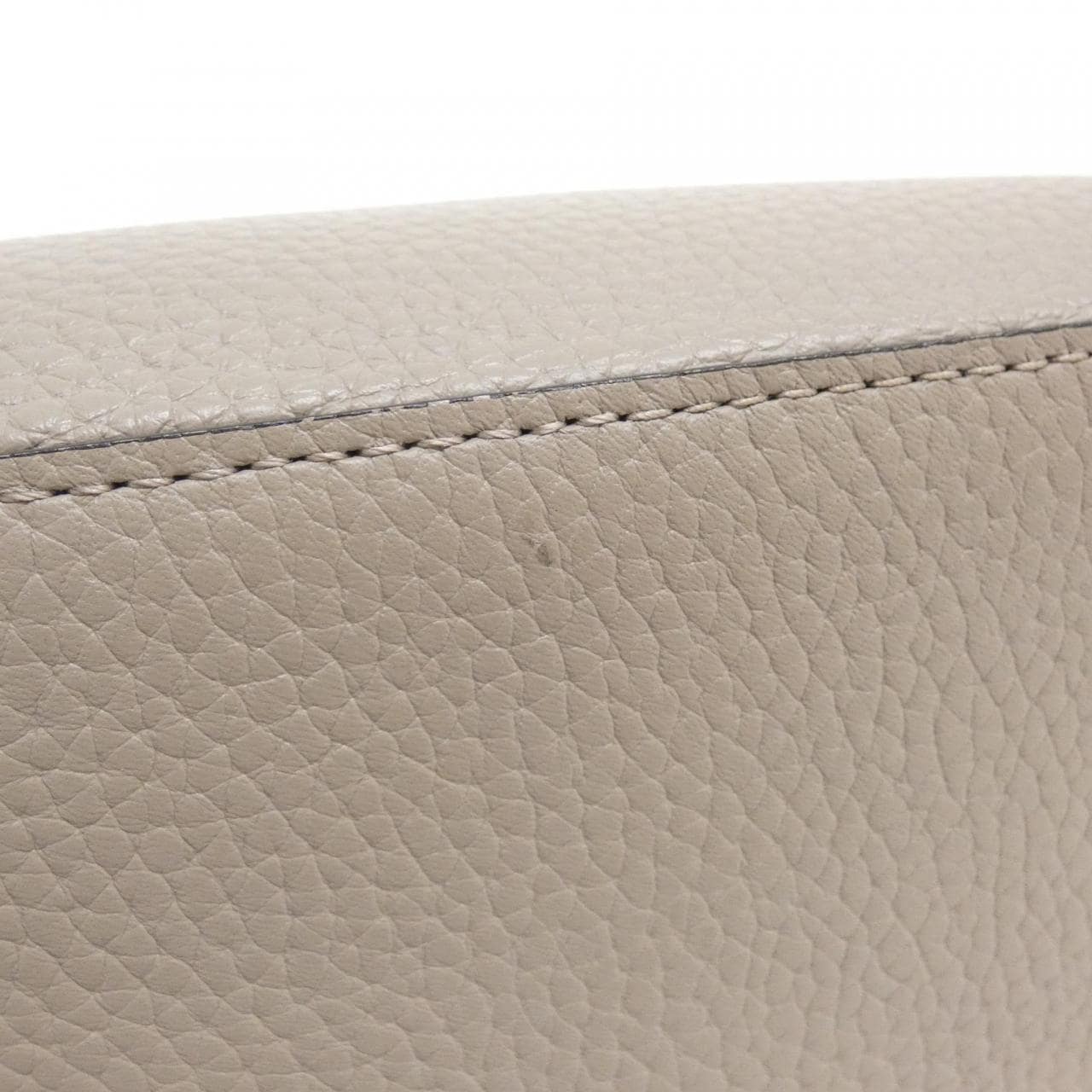 LOUIS VUITTON Capucines BB M94634 包