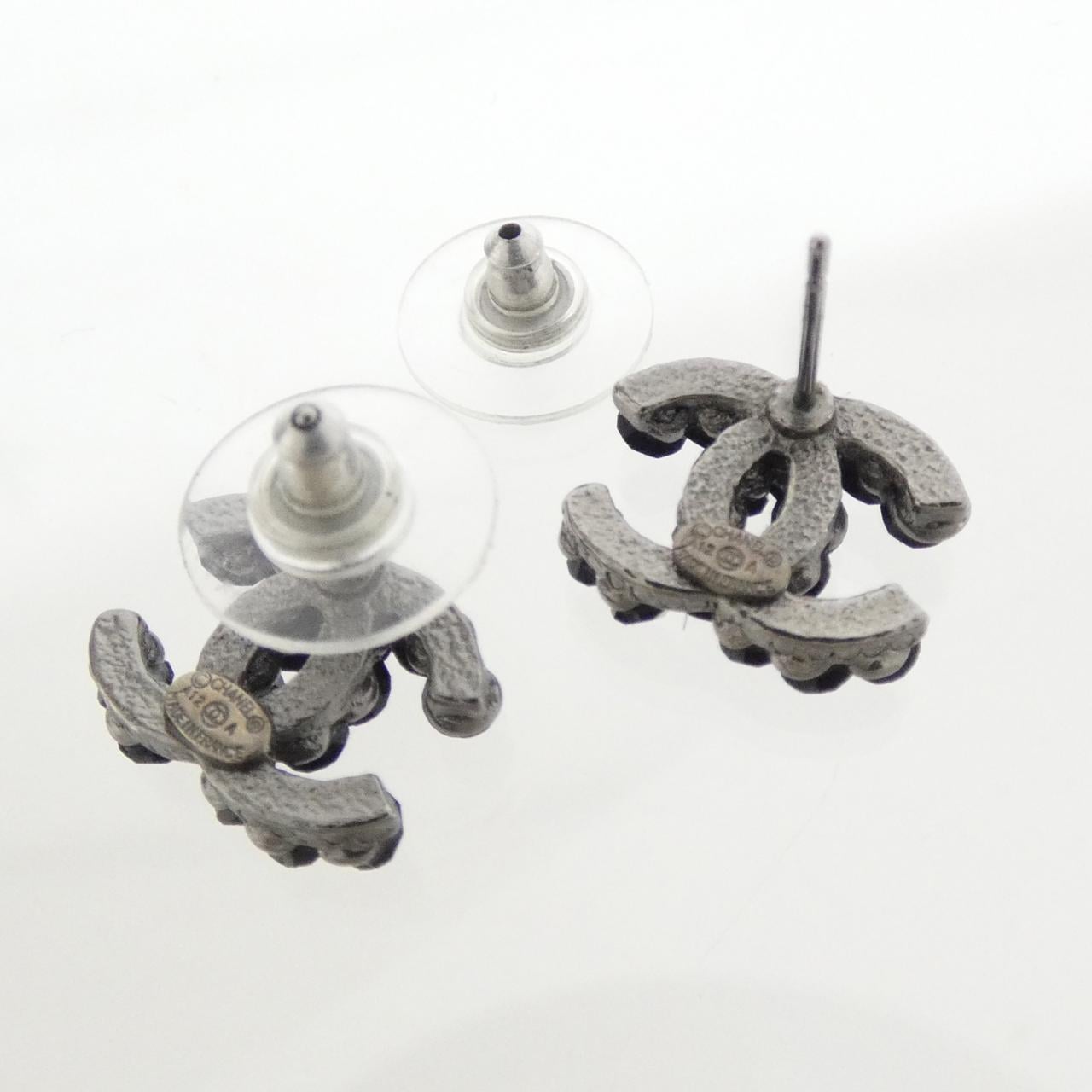 シャネル ピアス