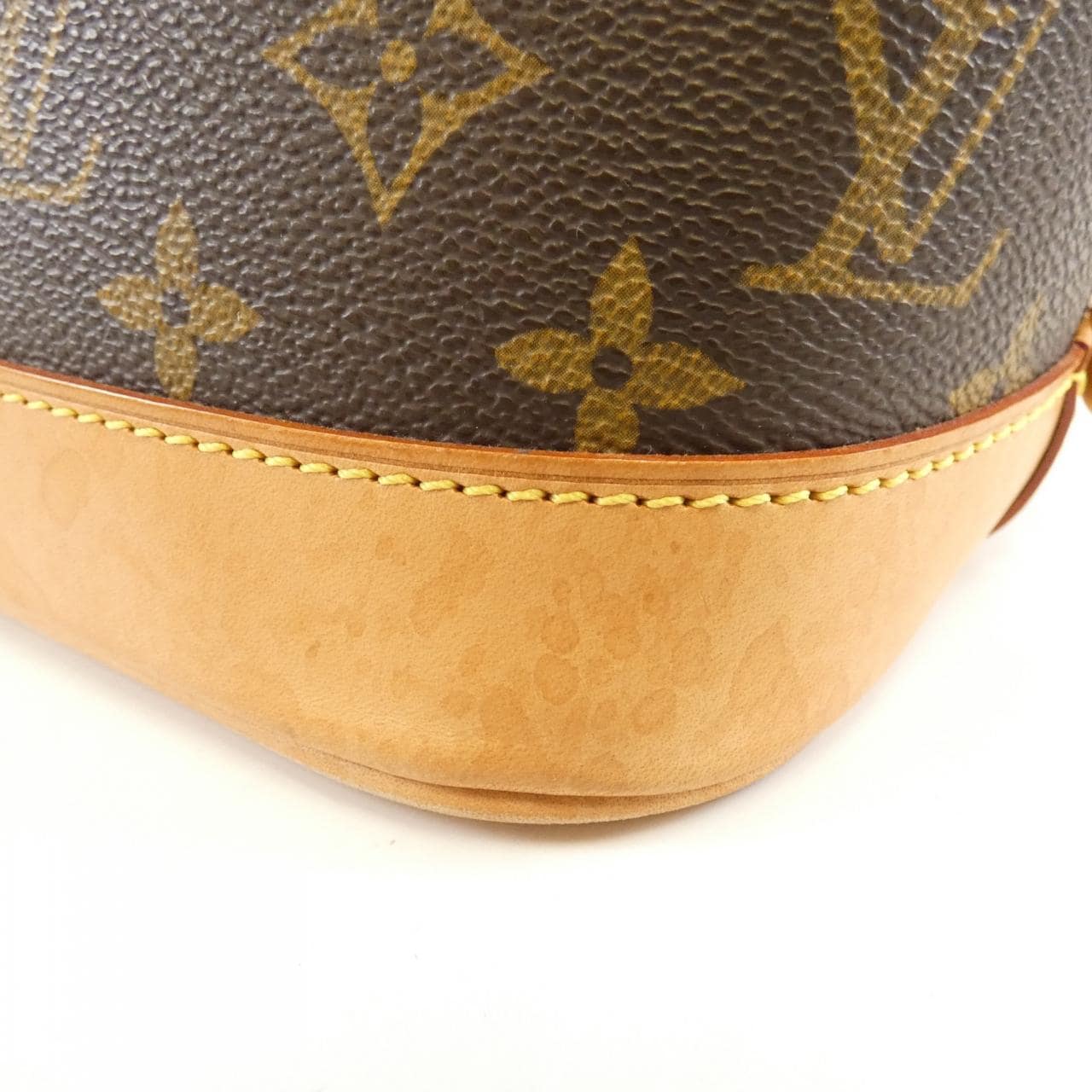 ルイヴィトン モノグラム アルマ PM M51130 バッグ