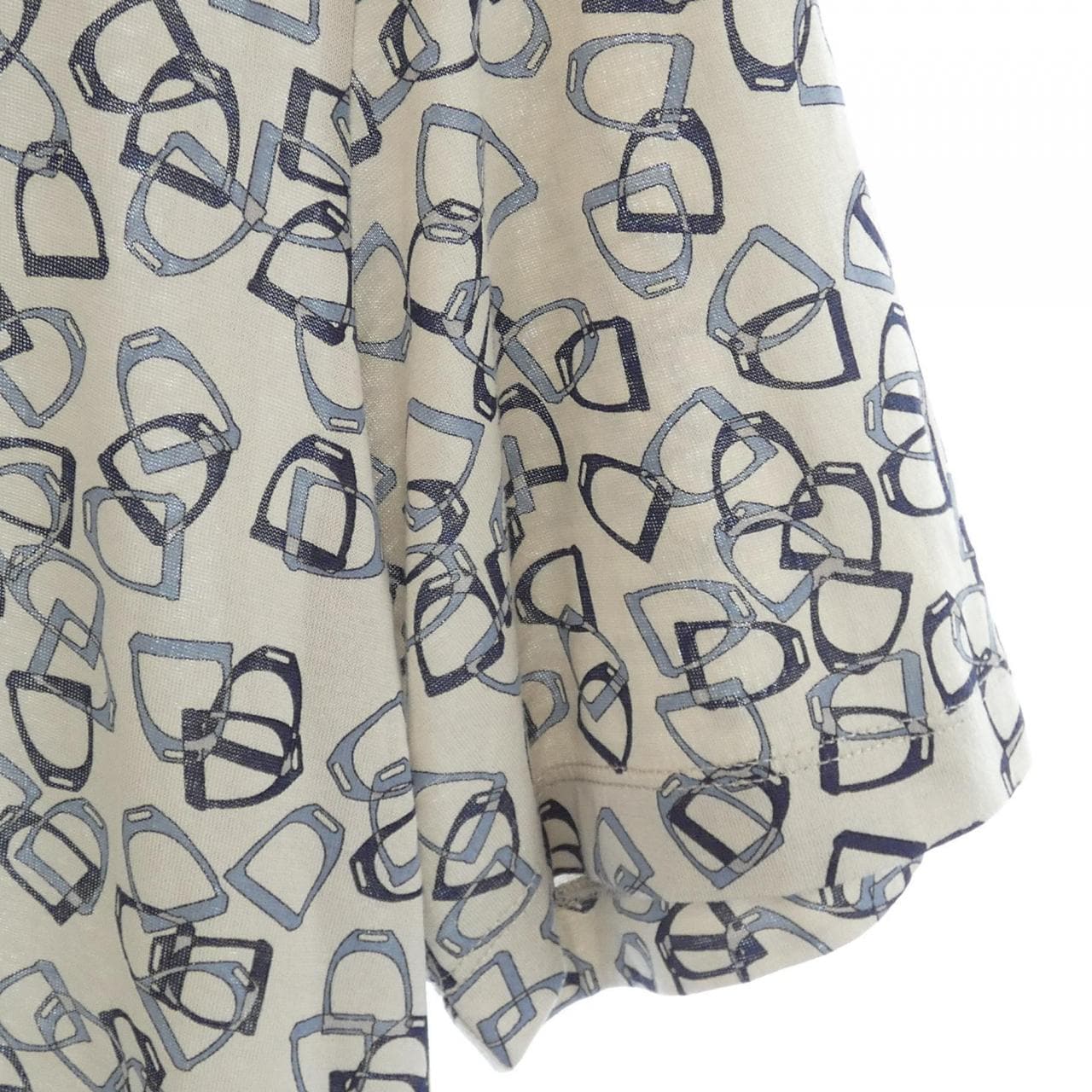 エルメス HERMES Tシャツ