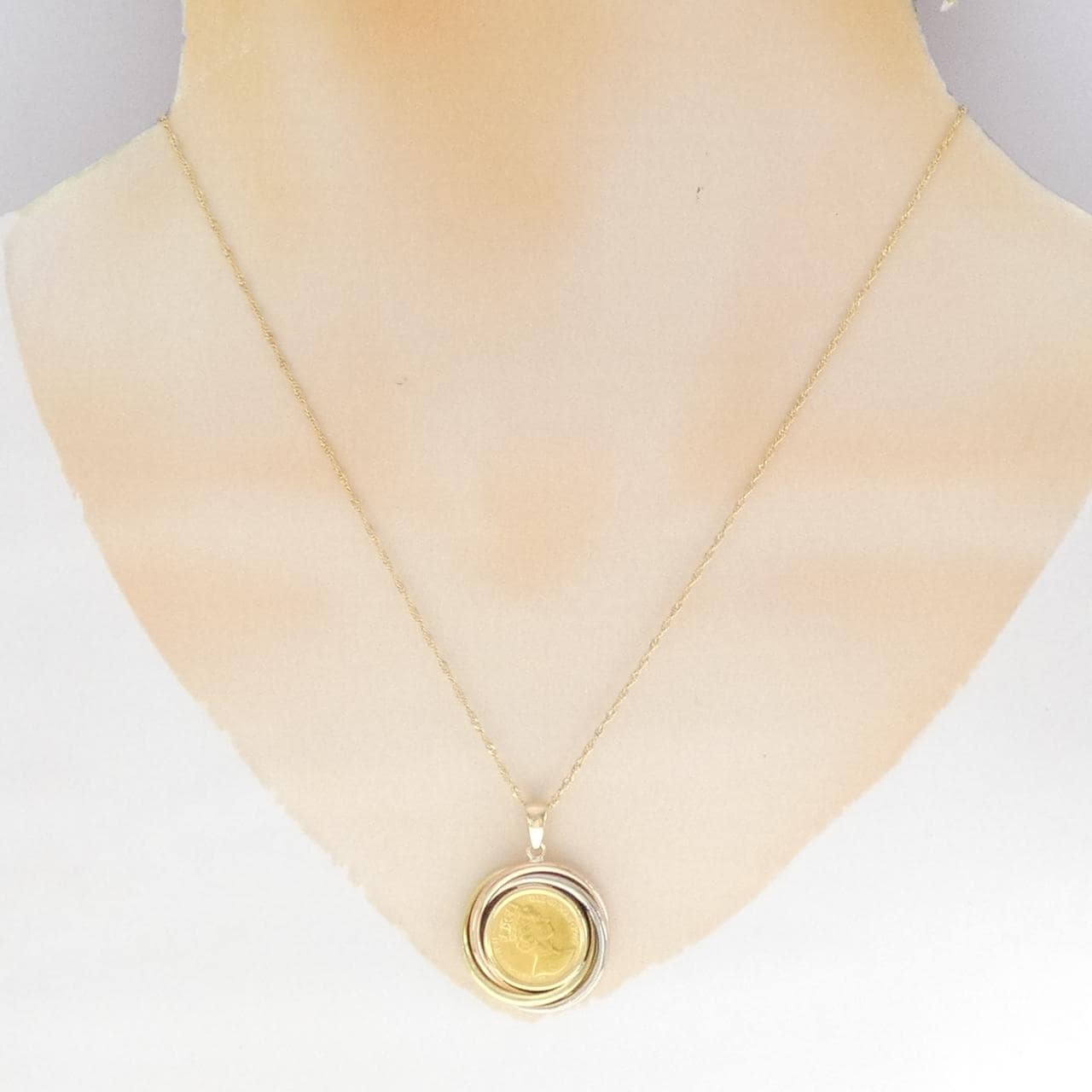 K18スリーカラー(枠) コイン ネックレス