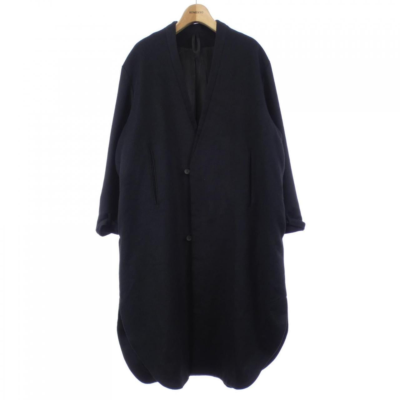 エドウィナホール Edwina Hoerl コート