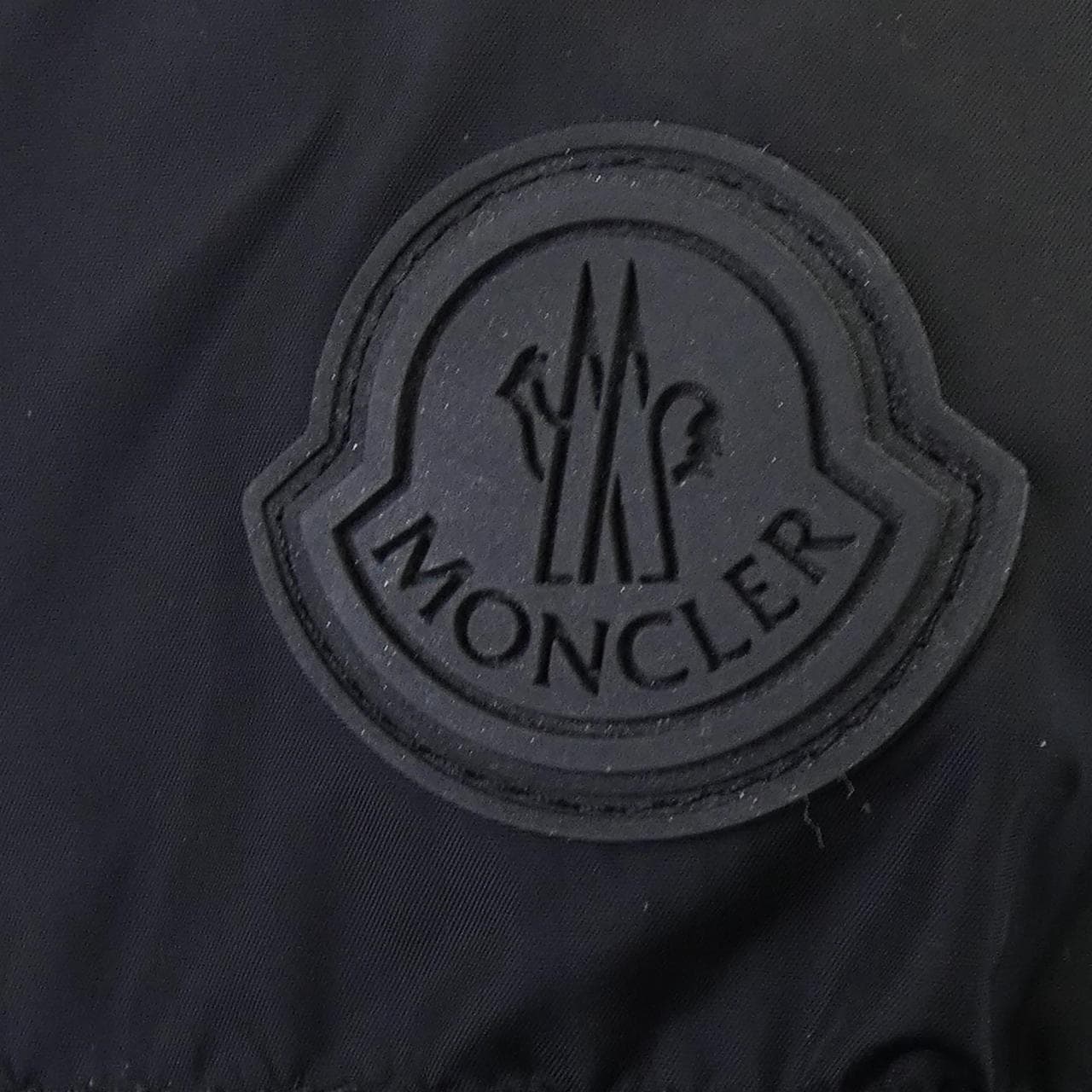 モンクレール MONCLER MONTCLA ダウンジャケット