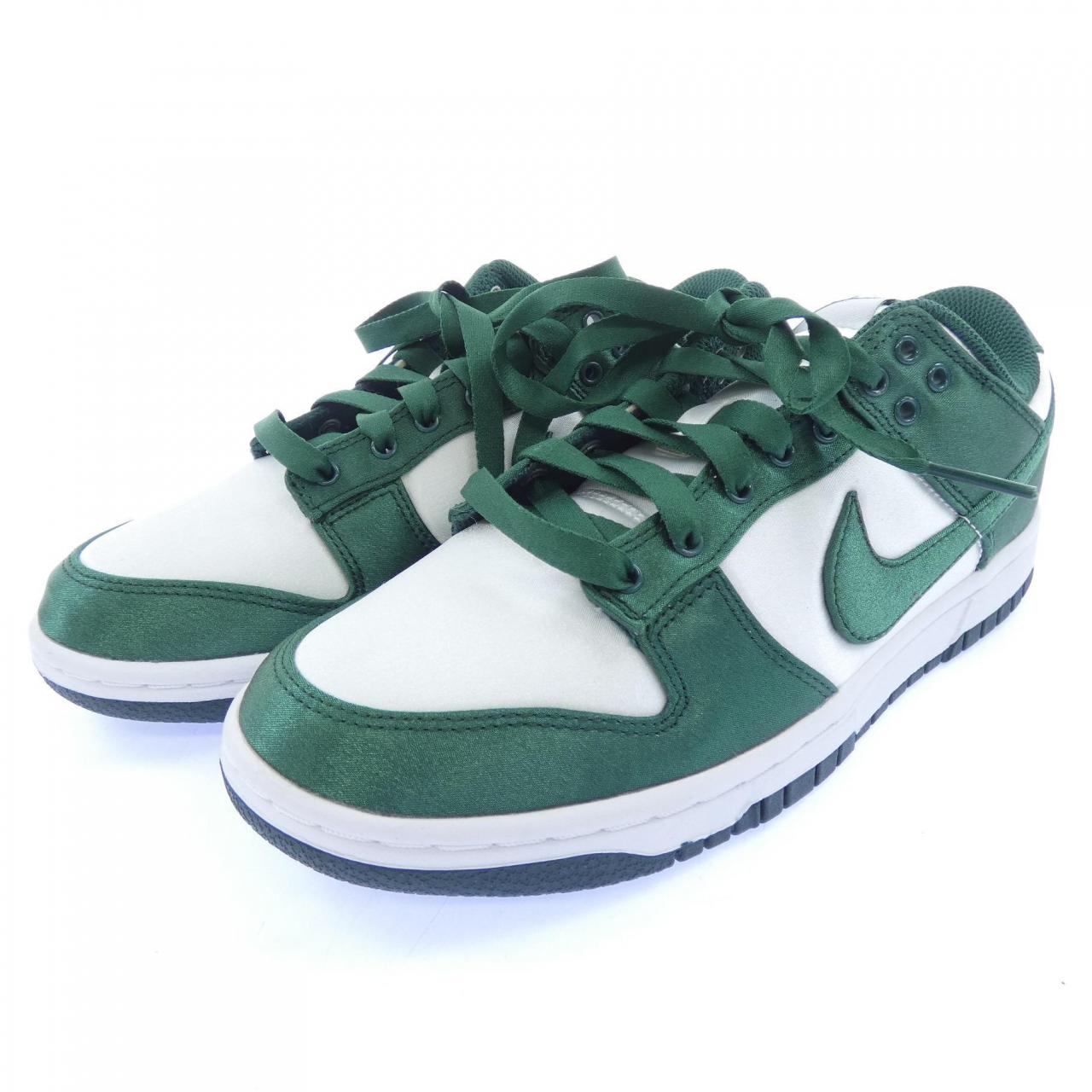 ナイキ NIKE DX5931-100 スニーカー