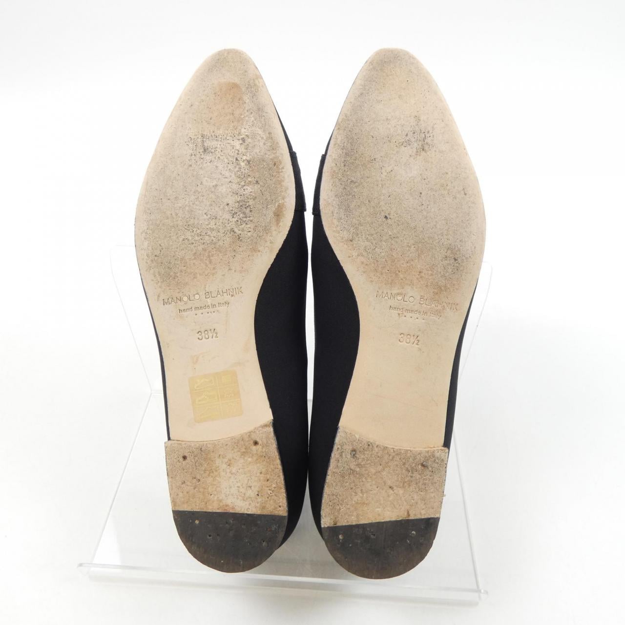 マノロブラニク MANOLO BLAHNIK フラットシューズ