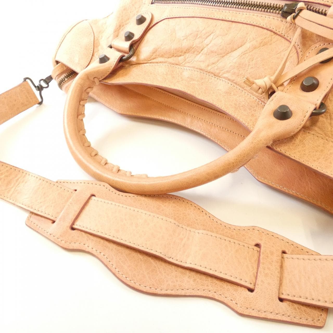 バレンシアガ ザ シティ 115748 D94JT バッグ