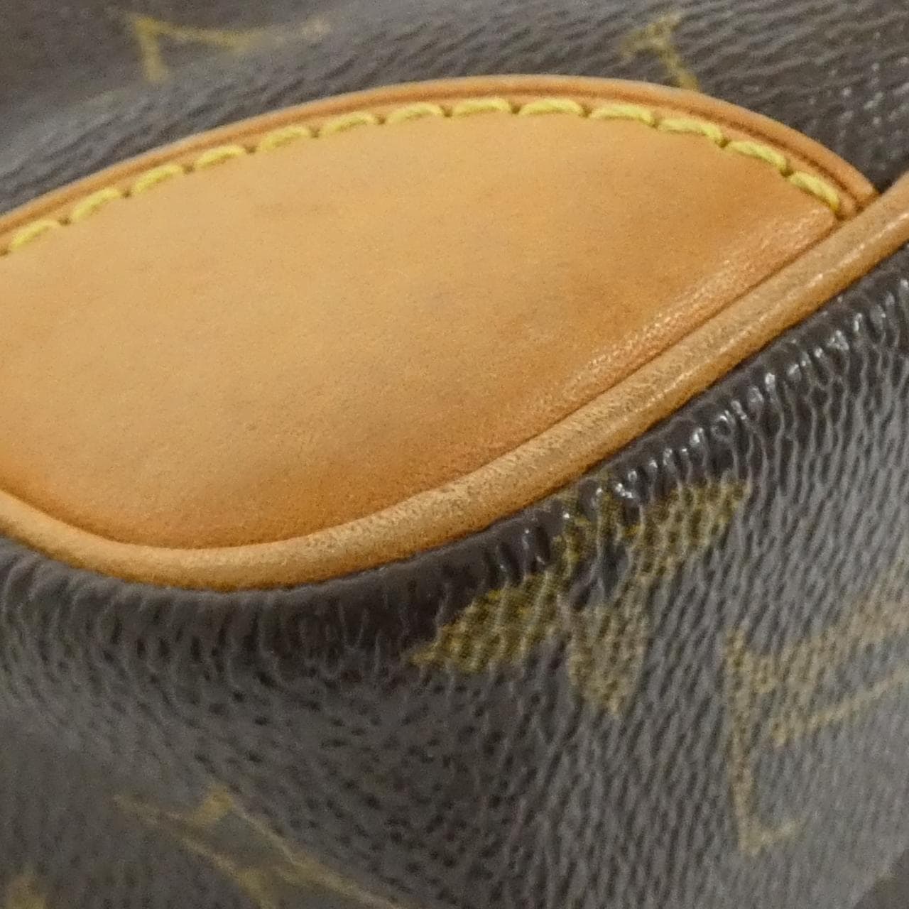 ルイヴィトン モノグラム アマゾン M45236 ショルダーバッグ