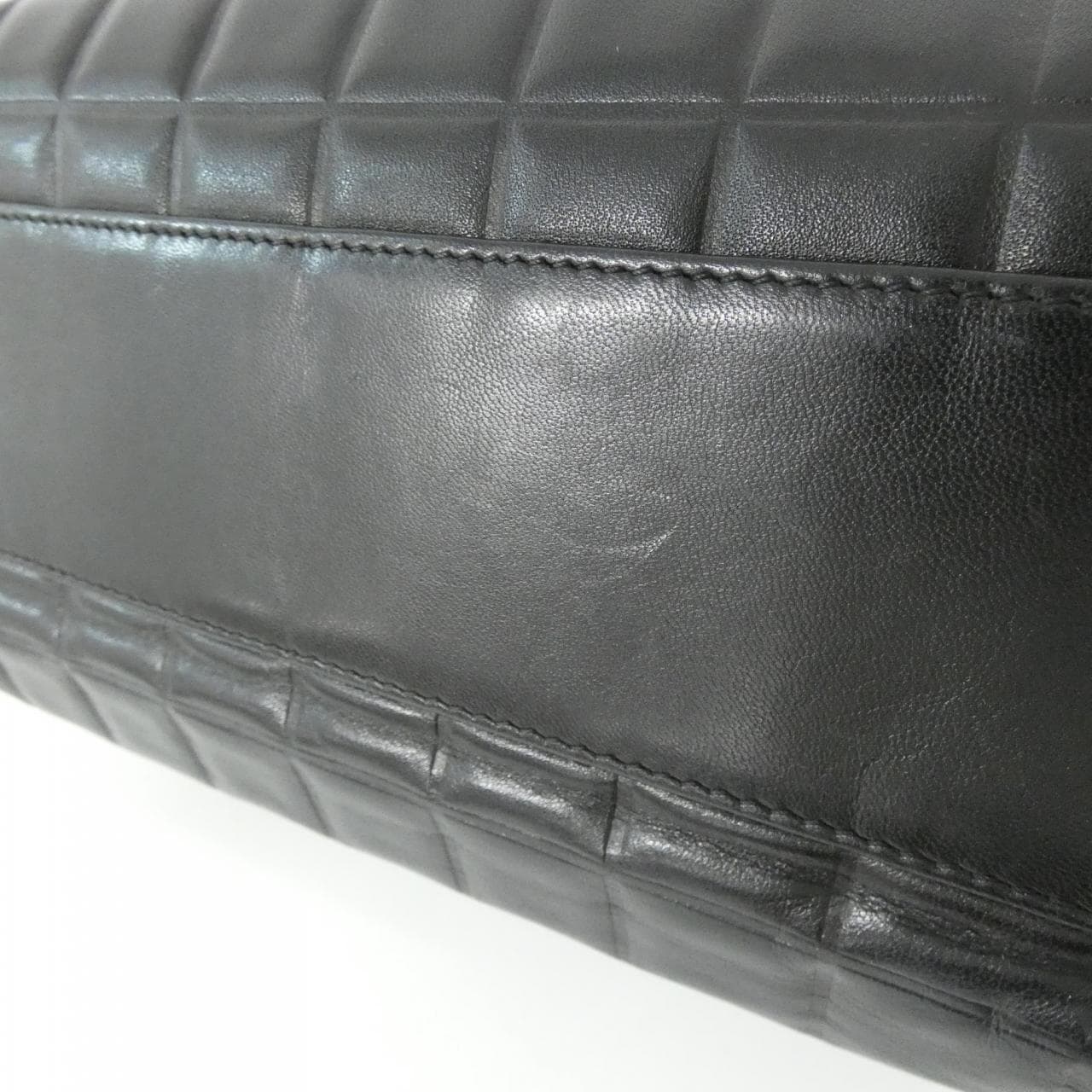 【ヴィンテージ】シャネル チョコバー ライン 17805 ショルダーバッグ