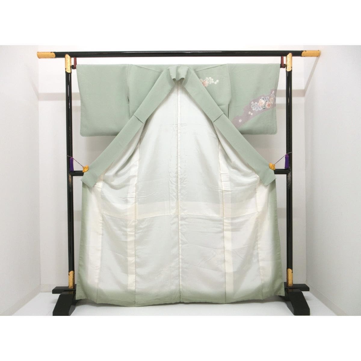 訪問着　金彩入り絞り加工