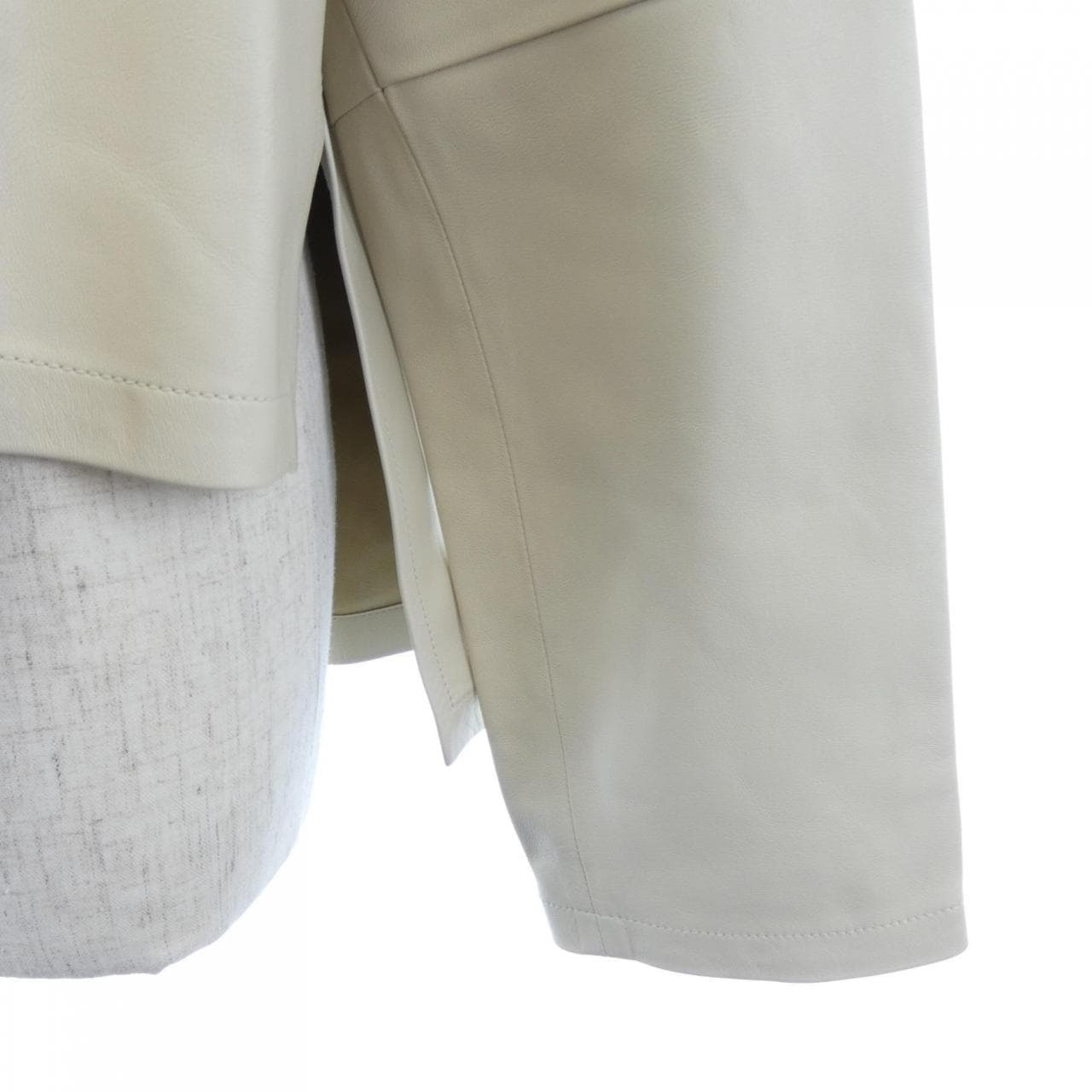 ロエベ LOEWE パジャマブラウス アナグラム S359Y32L08 レザージャケット