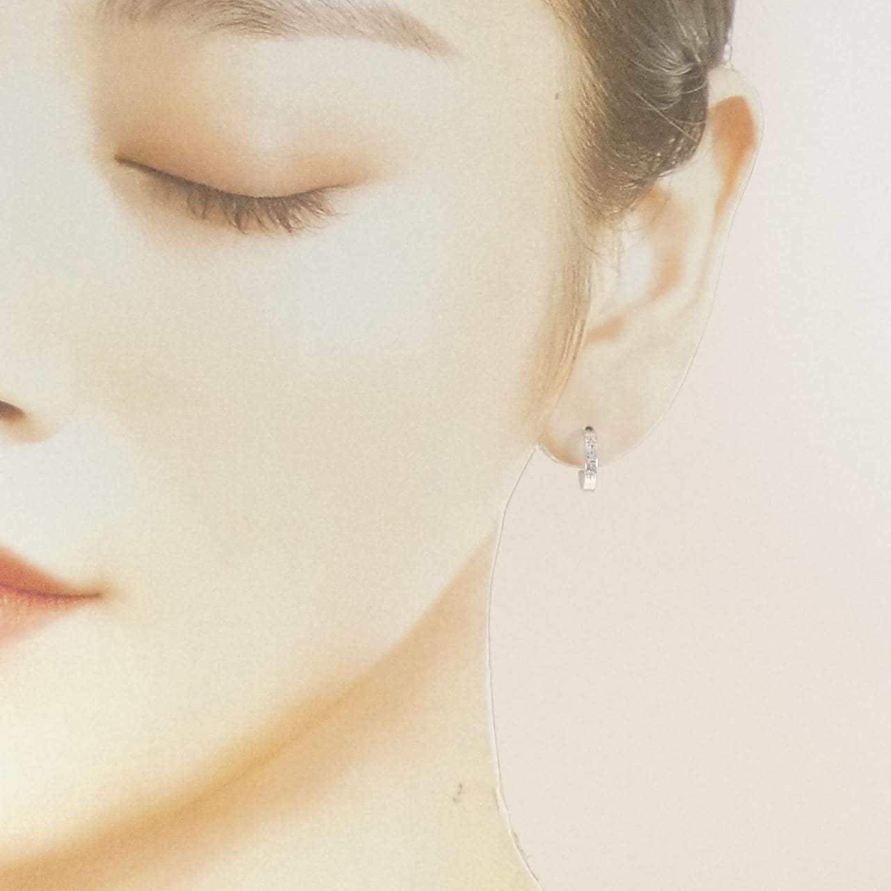 K18WG ダイヤモンド ピアス 0.02CT