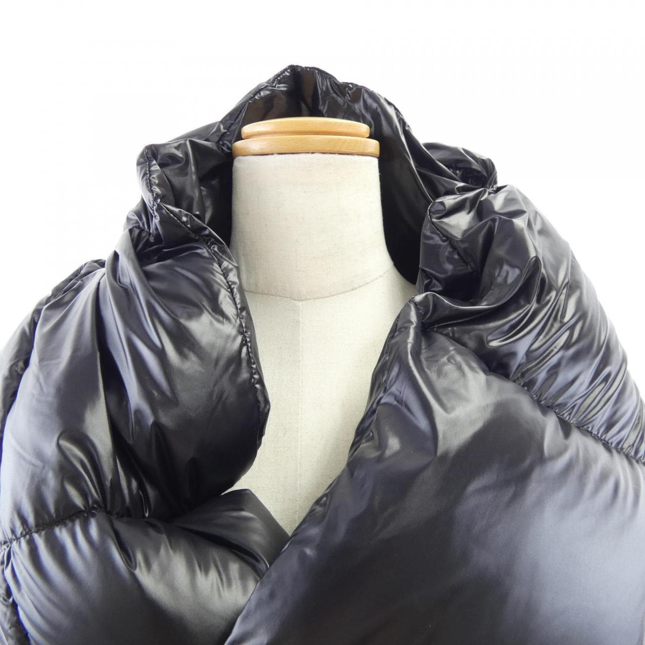 マッカージュ MACKAGE MUFFLER