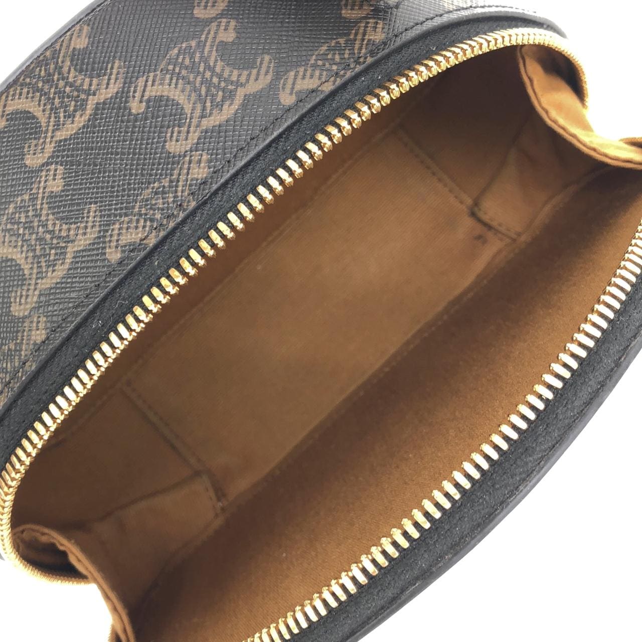 セリーヌ ハーフ ムーン ケース 10K642ECM バッグ