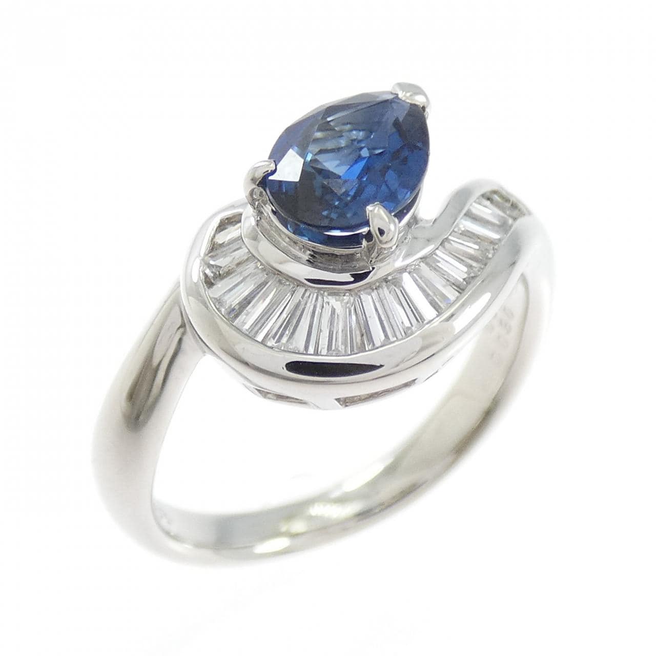 PT900 サファイヤ リング 0.80CT