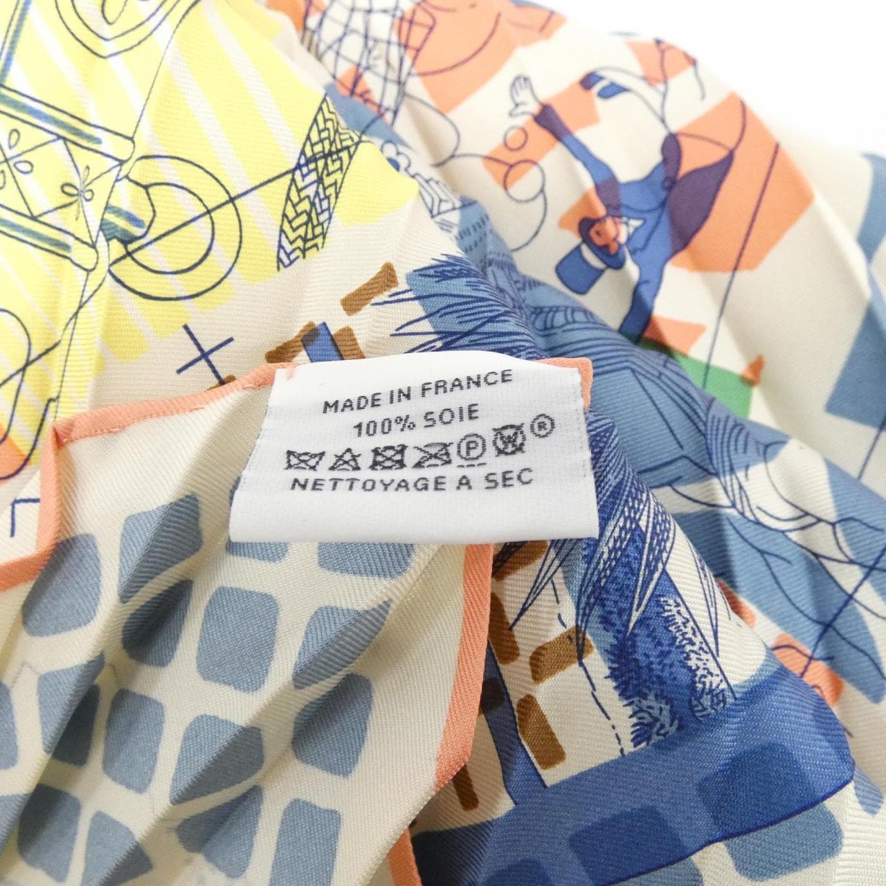 HERMES Twilly Au Carre Pleated Scarf 164127S