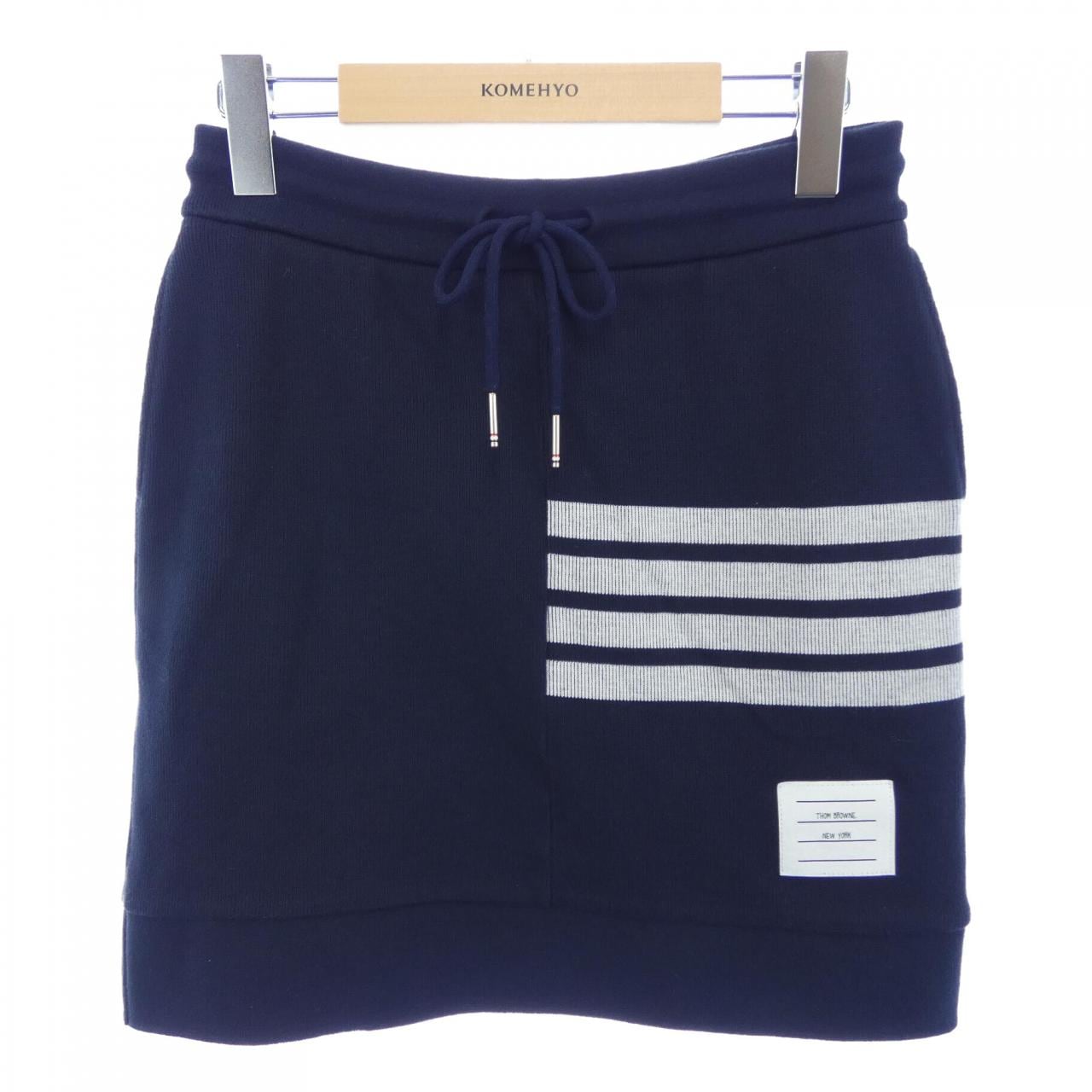 トムブラウン THOM BROWNE FJK097A スカート