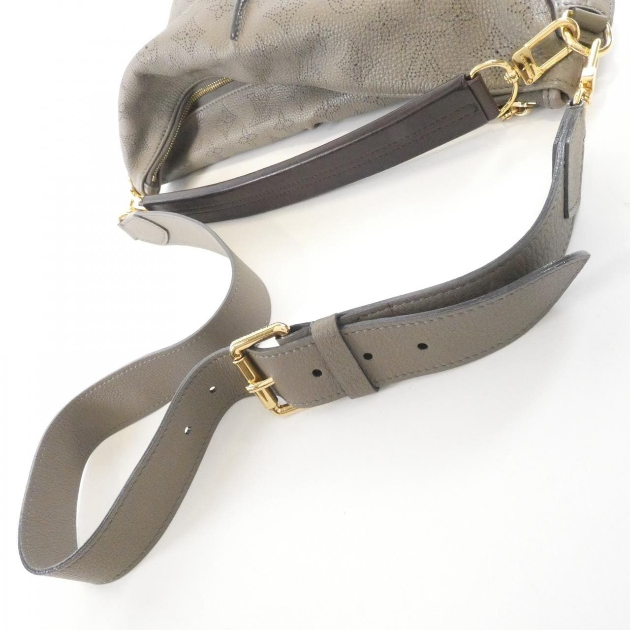 ルイヴィトン マヒナ セレネ MM M94213 ショルダーバッグ