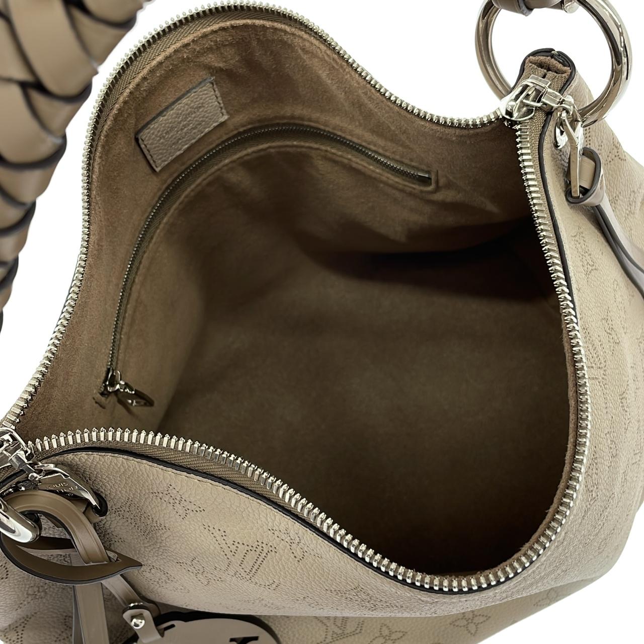 ルイヴィトン マヒナ ボーヴル ホーボー M56084 バッグ