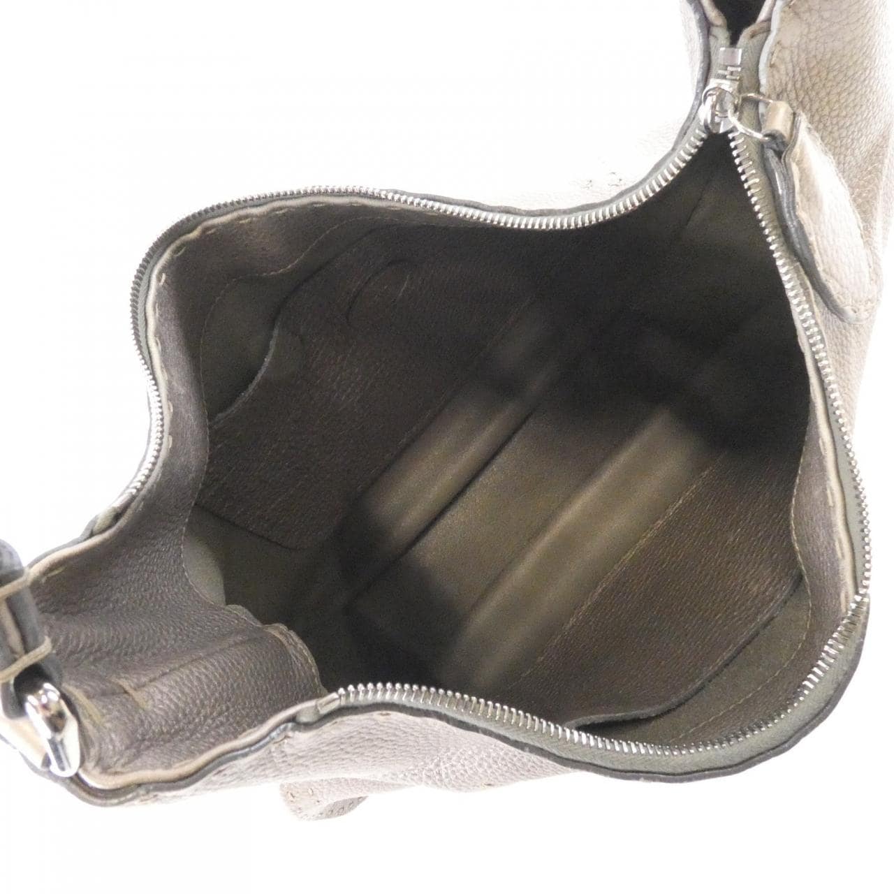 フェンディ 8BR582 NDU ショルダーバッグ