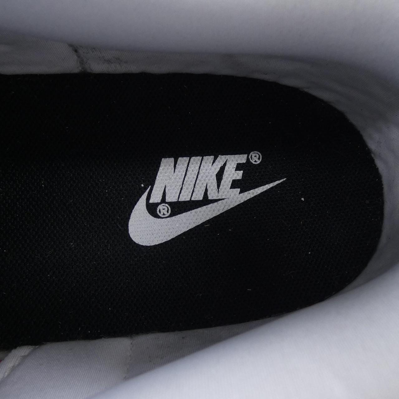 ナイキ NIKE AH7979-992 スニーカー