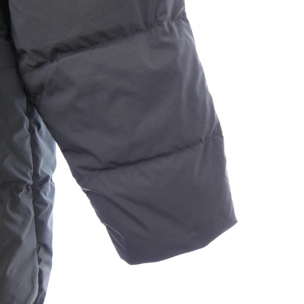 ピレネックス PYRENEX HWU036 ダウンジャケット