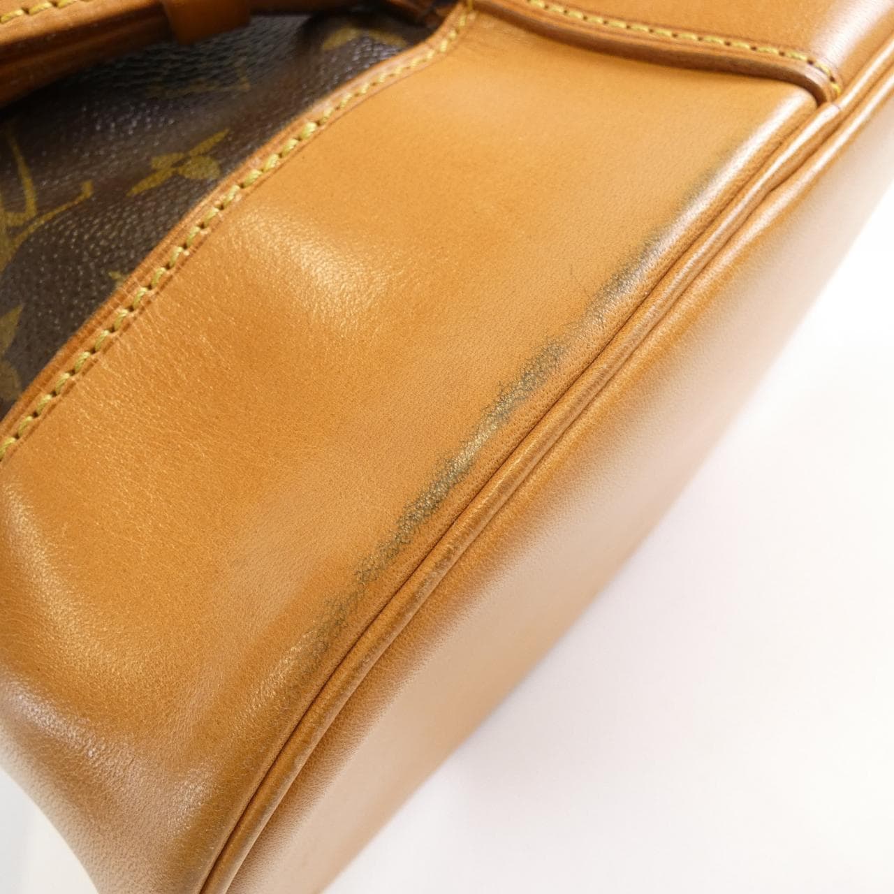 ルイヴィトン モノグラム ランドネ PM M42243 ショルダーバッグ