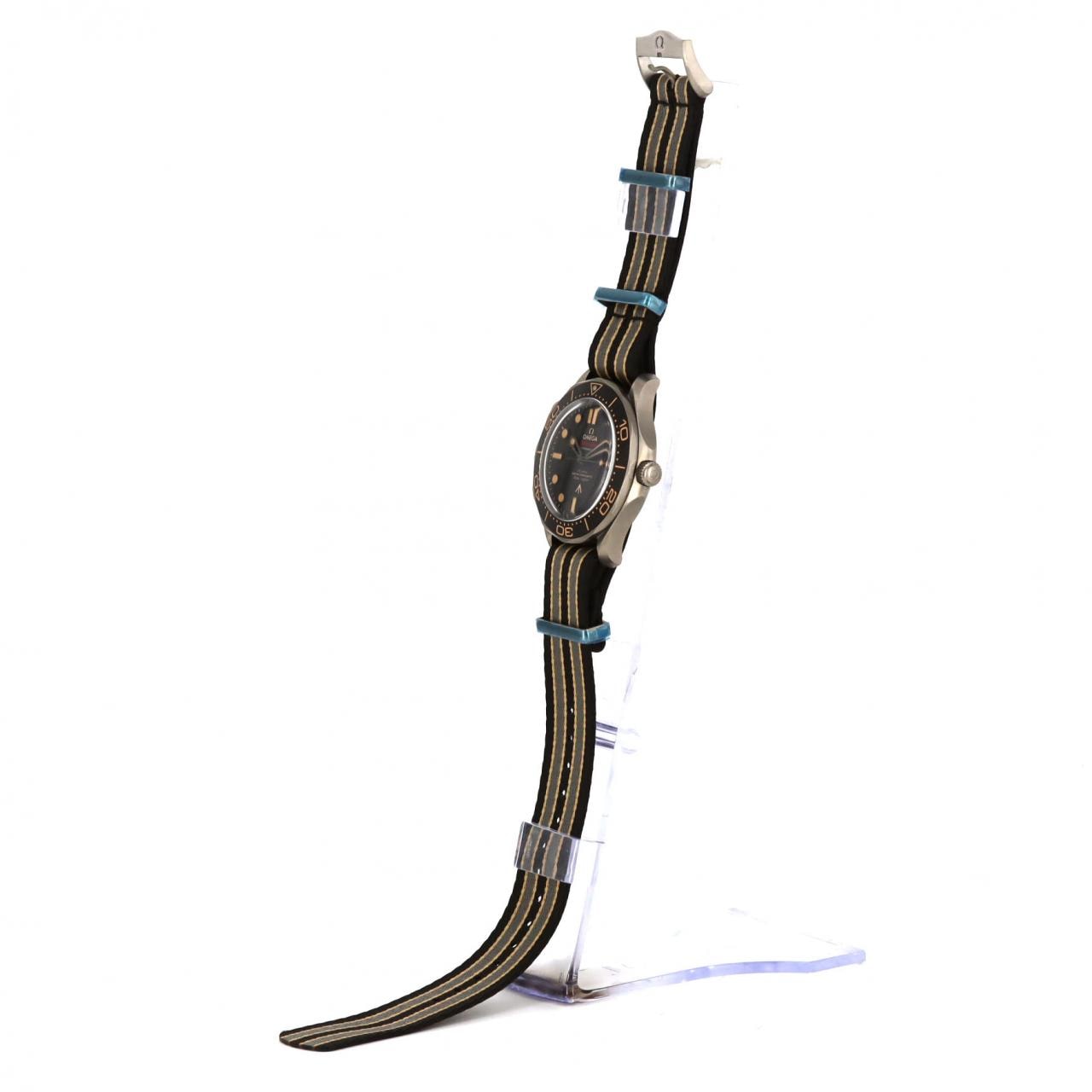 オメガ シーマスターダイバー300M TI･007エディション 210.92.42.20.01.001 TI 自動巻