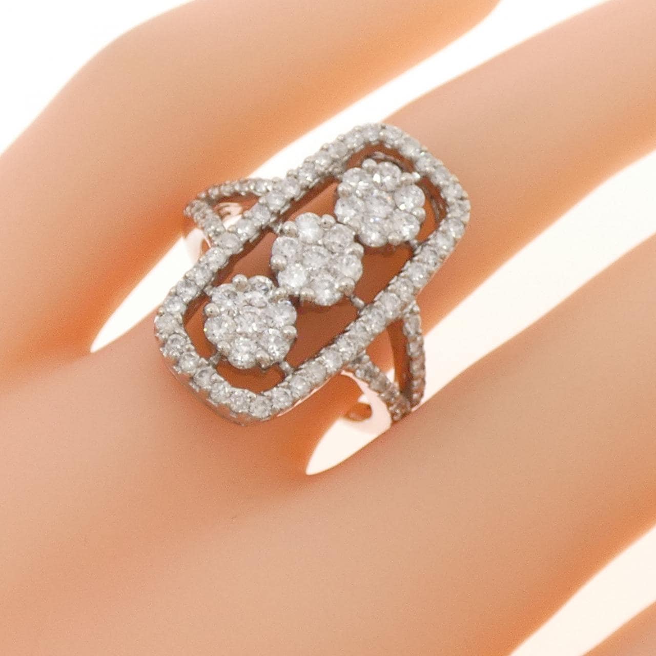 K18WG ダイヤモンド リング 1.50CT