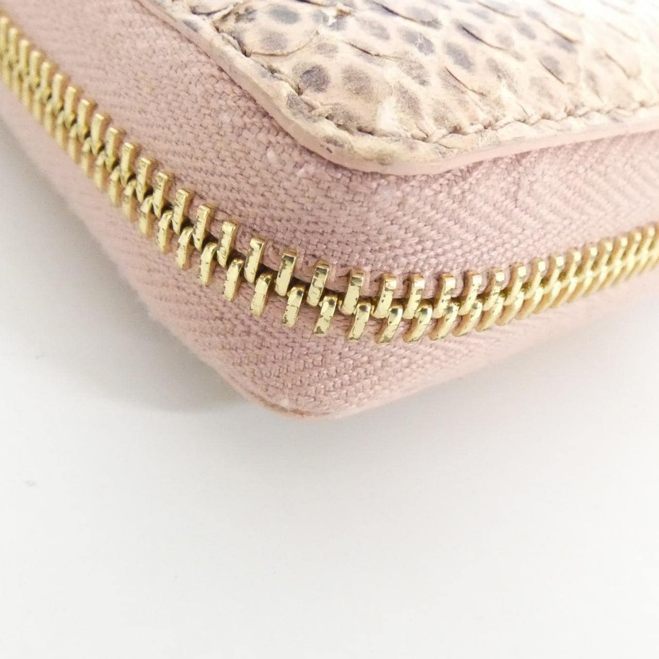 グッチ 772642 EAAYH 財布