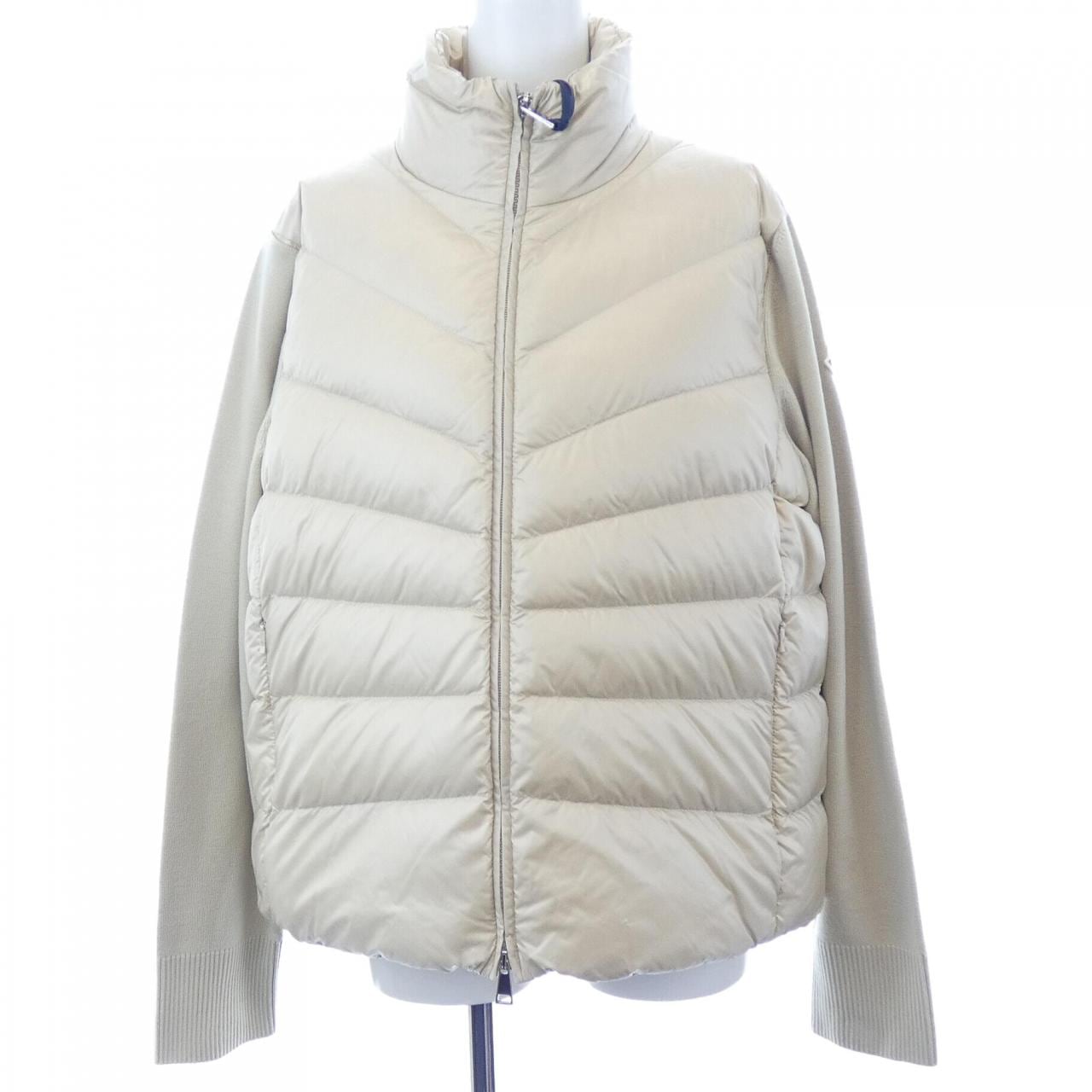 【新品】モンクレール MONCLER K20939B00024 ダウンジャケット