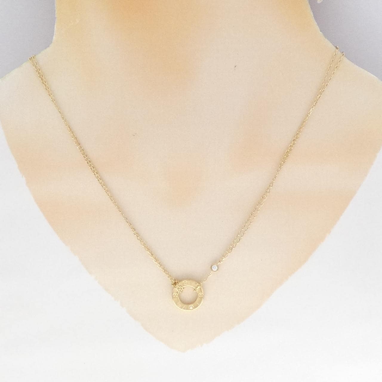 カルティエ ラブ ネックレス