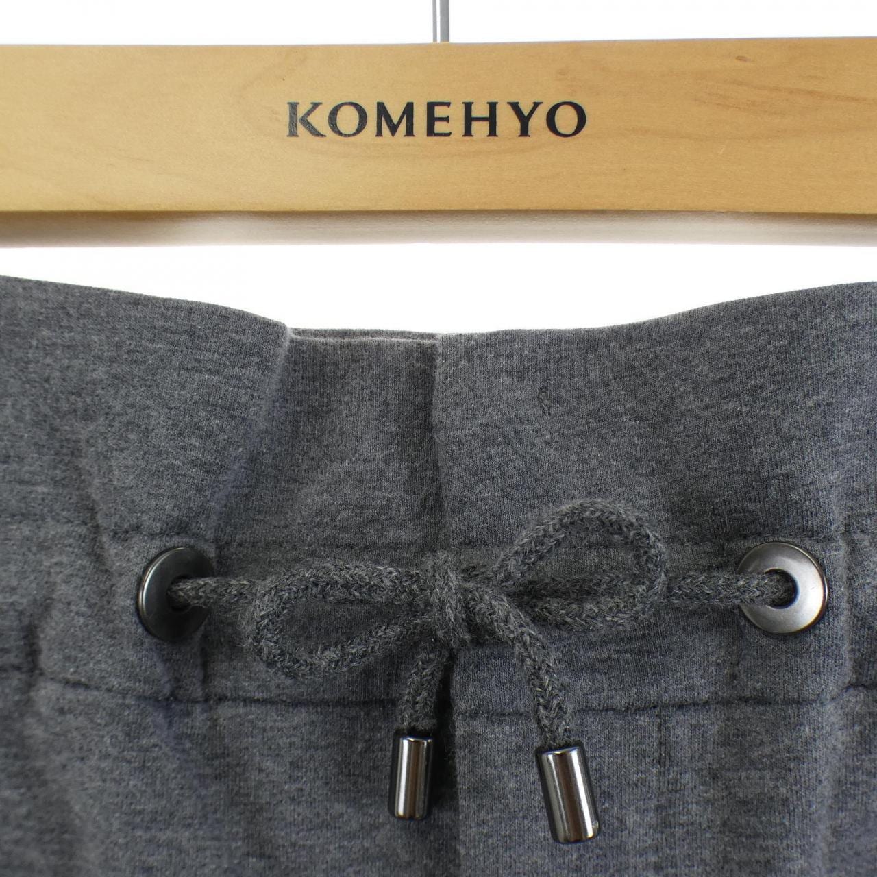 ブルネロクチネリ BRUNELLO CUCINELLI スカート