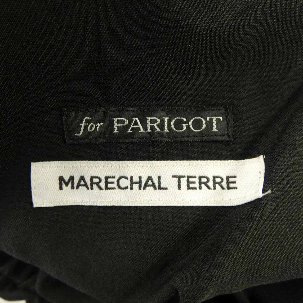 PARIGOT MARECHAL TERRE パンツ