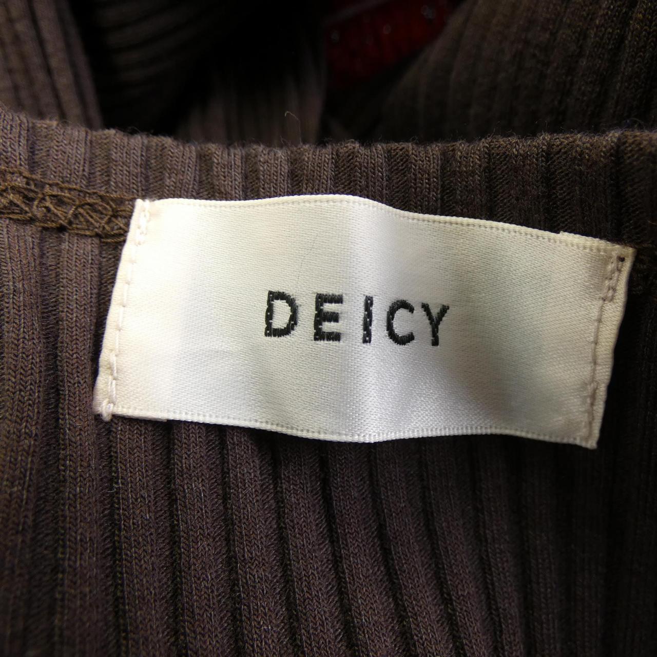 デイシー deicy トップス
