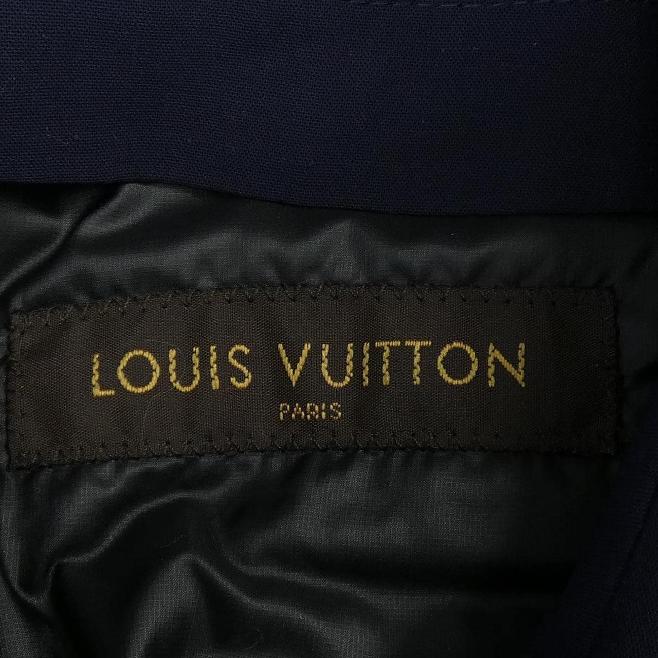 LOUIS VUITTON路易威登大衣