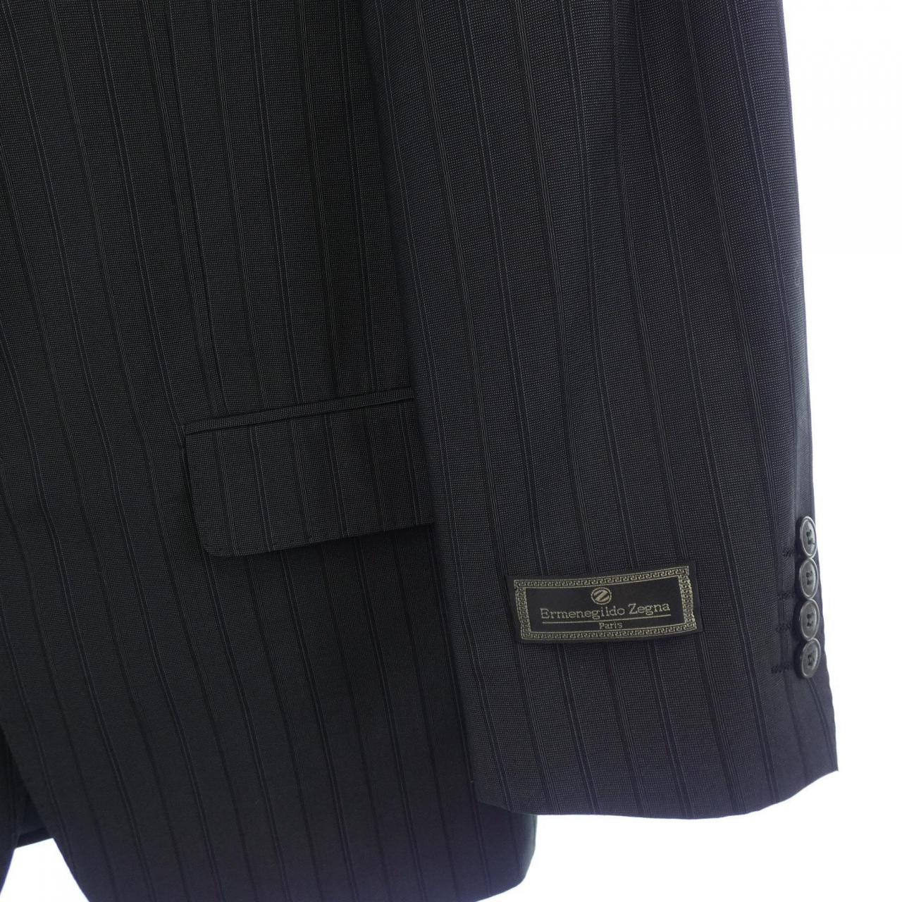 Ermenegildo Zegna suit