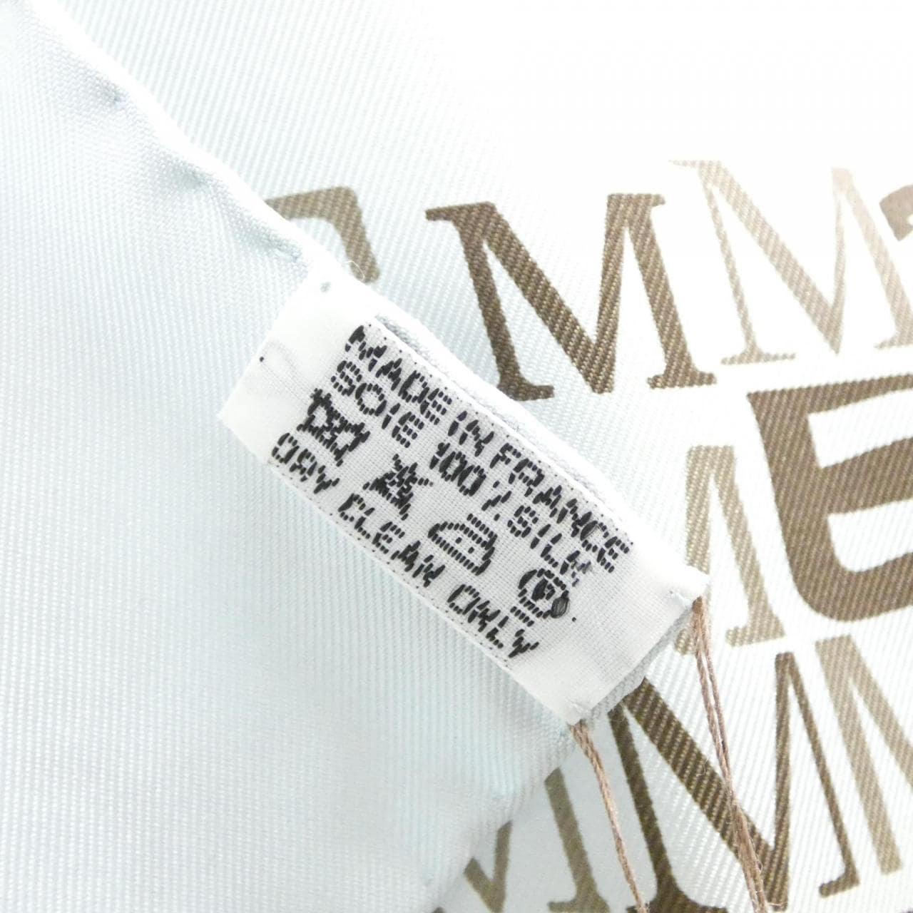 エルメス CHEVAL DE CARACTER カレ スカーフ