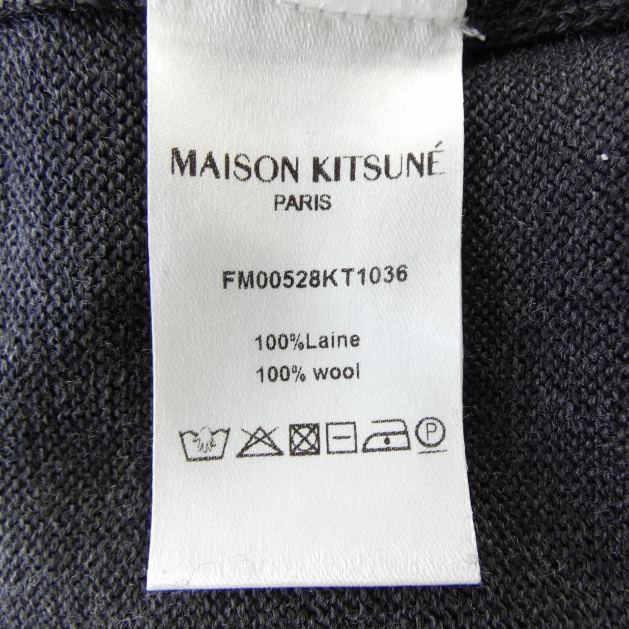メゾンキツネ MAISON KITSUNE FM00528KT1036 ニット