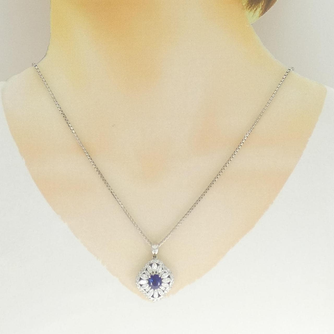 PT/PT850 サファイヤ ネックレス 2.09CT