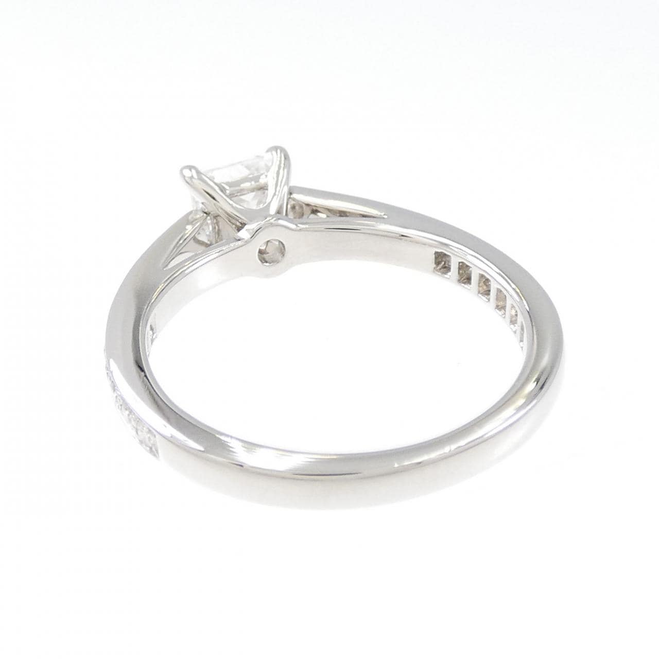 TIFFANY Grace Ring 0.53CT E VVS2