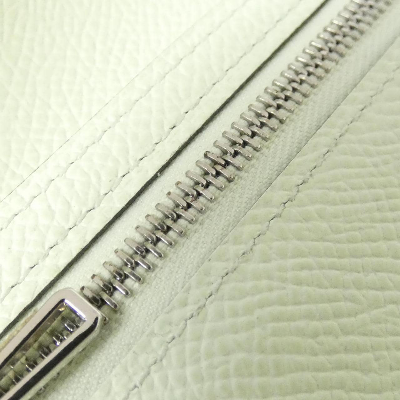 エルメス ベアン コンパクト 039790CK 財布