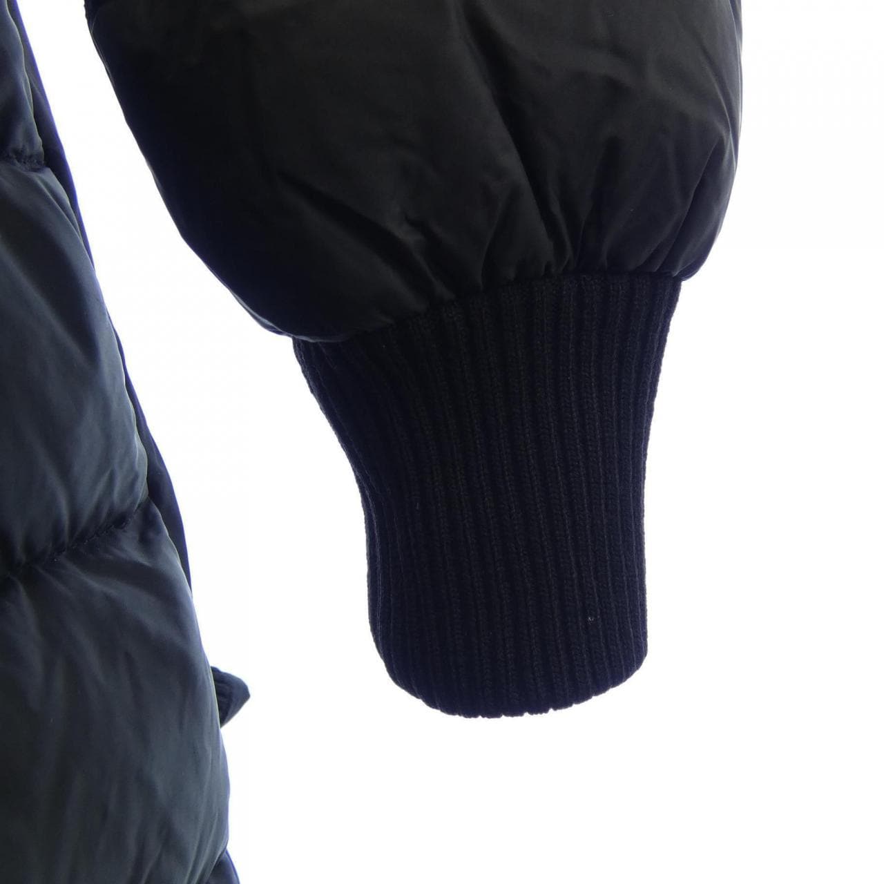 モンクレール MONCLER CHAMBLY ダウンコート